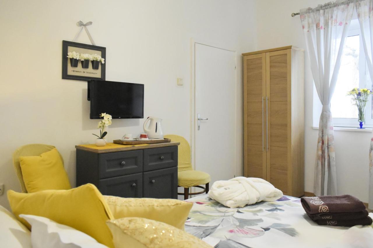Rooms Monika ドゥブロブニク エクステリア 写真