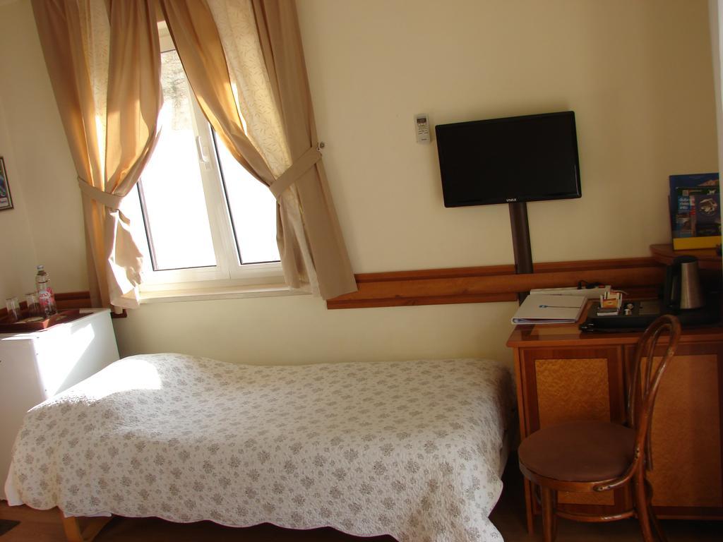 Rooms Monika ドゥブロブニク エクステリア 写真